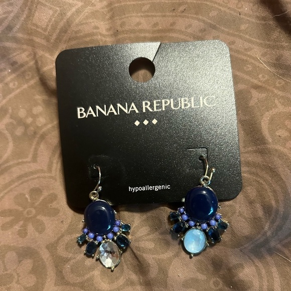 Banana Republic Jewelry - Banana republic earrings